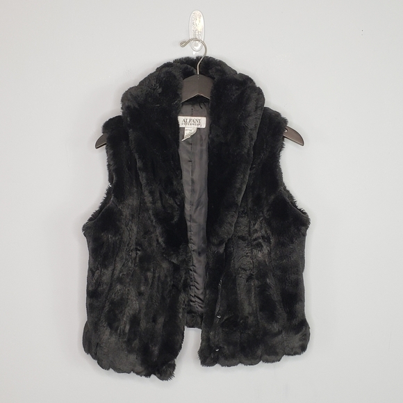 Alfani Jackets & Blazers - Alfani faux fur vest black ribbed panel collar